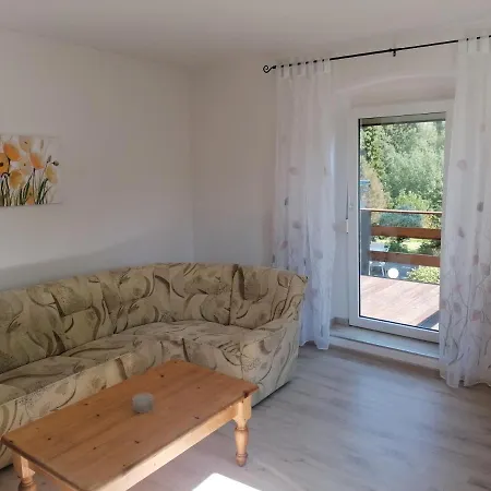 아파트 Waldblick Mit Balkon 세브니츠